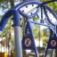 Wheelchair Swing dans un parc pour les utilisateurs handicapés.