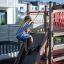 Un enfant grimpant sur Searobber Castle II castle with slide.