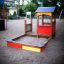 Villa sandbox with a playhouse dans un cadre d’aire de jeux