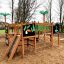 Jungle castle with slide dans une aire de jeux