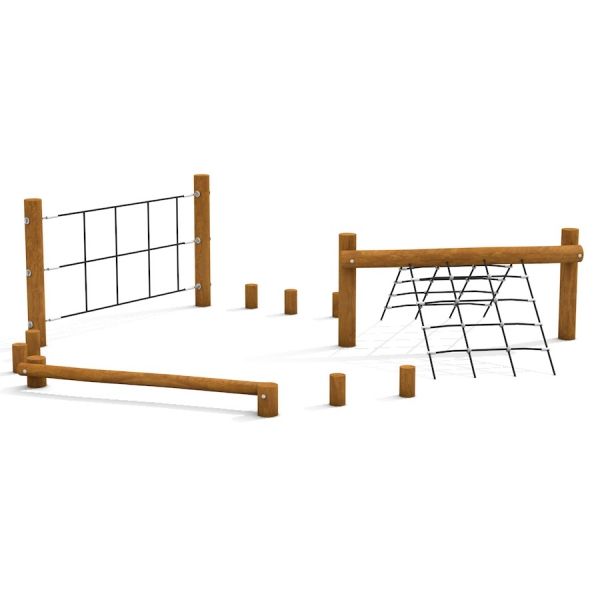 Structure d'escalade extérieure pour aire de jeux Katla avec filets et cadres en bois.