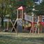 Aire de jeux pour enfants avec Double Swing et structure d'escalade.
