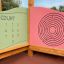 Epsilon inclusive playground panneaux interactifs avec chiffres et labyrinthe