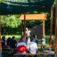 Picnic Shelter w/ Blackboard abri de classe en plein air avec élèves et enseignant