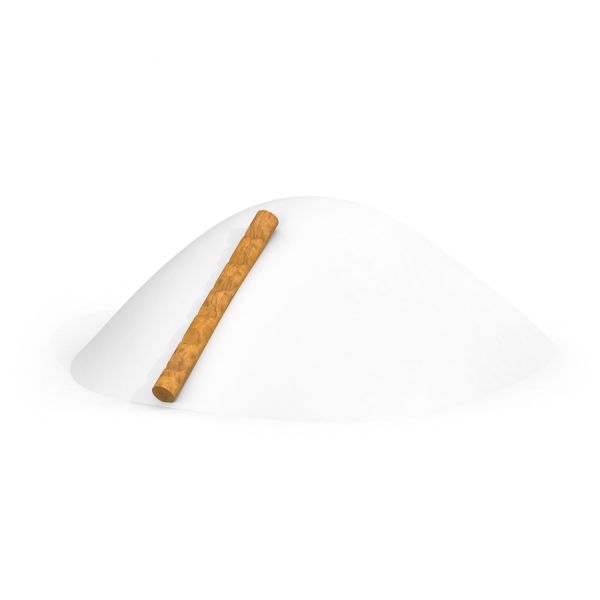 Wooden Stair structure d'escalade sur un monticule blanc.