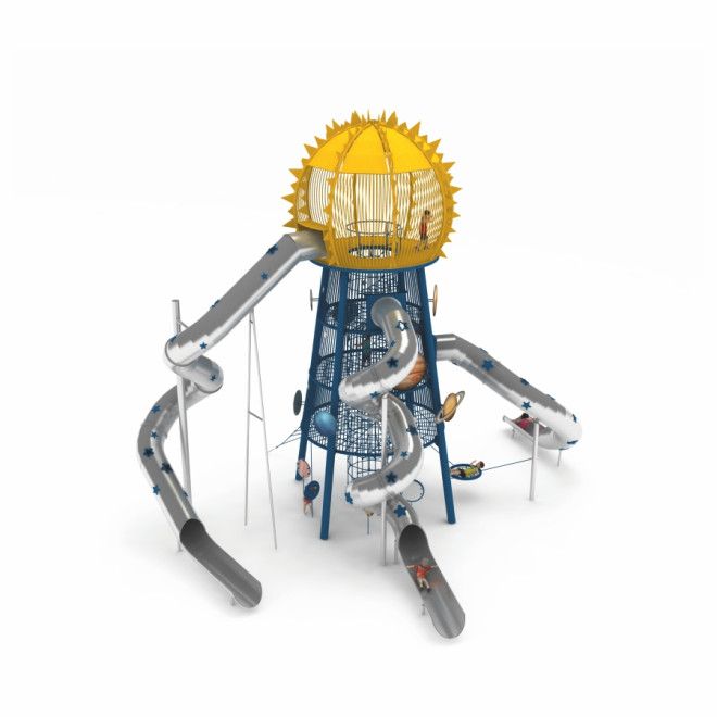 Samum équipement de jeu avec plusieurs toboggans et filets d’escalade, structure supérieure jaune sur le thème du soleil.
