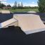 Fun Box type 2 pour skatepark avec rampes et surface lisse.