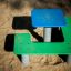 Square bench and table pour aire de jeux dans le sable.