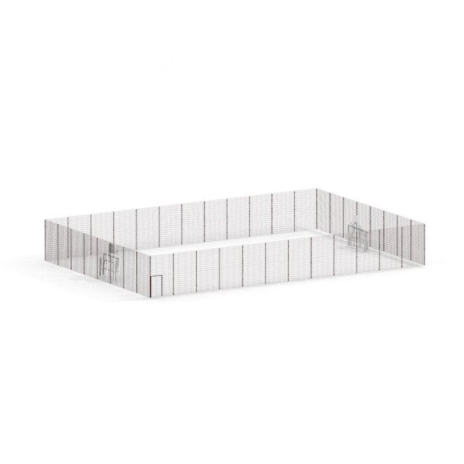 Multi Sport Ground entouré de clôtures métalliques, idéal pour les sports d'équipe et les activités récréatives.