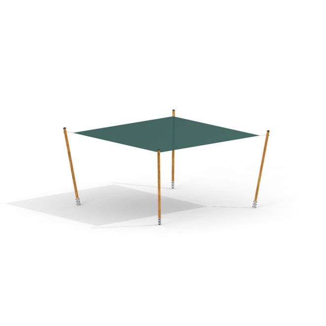Carré d’ombrage Pioneer avec poteaux en bois et toile verte pour l’ombre de l’aire de jeux.