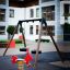 Swing Frame (double swing) dans une aire de jeux moderne.