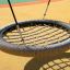 Swing seat: Bird's nest seat sur une aire de jeux
