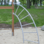 Structure d’escalade extérieure Panther wooden playhouse dans un cadre de parc