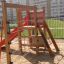 Grocer's single slide équipements de jeux avec structure en bois et toboggan rouge