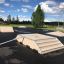Équipement de skatepark Combination 19 avec rampes et escaliers sur une surface en asphalte.