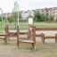 Structure de terrain de jeu d'aventure extérieure en bois pour enfants dans un parc, produit nommé Course.
