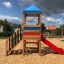 Logo Tower with Climbing Net playhouse with slide dans un cadre d'aire de jeux