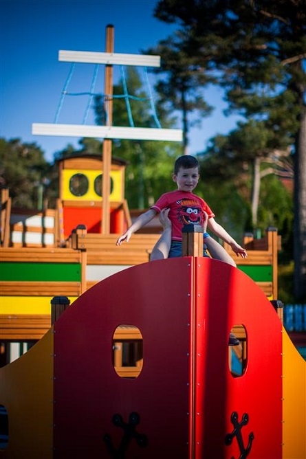 Lars Laj Aires de Jeux