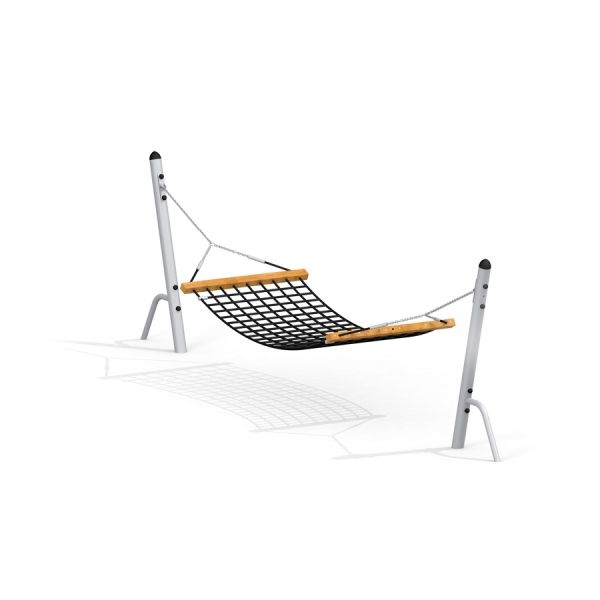 Hammock avec structure métallique et supports en bois.